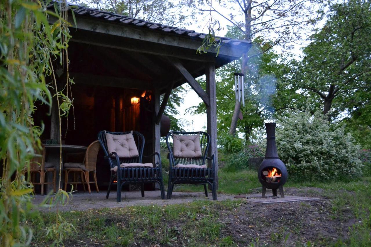 Villa Wildwestruurlo Exterior foto